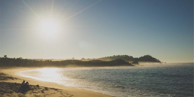 电商商品详情页设计：视觉叙事与社会认同如何提升用户体验与转化率